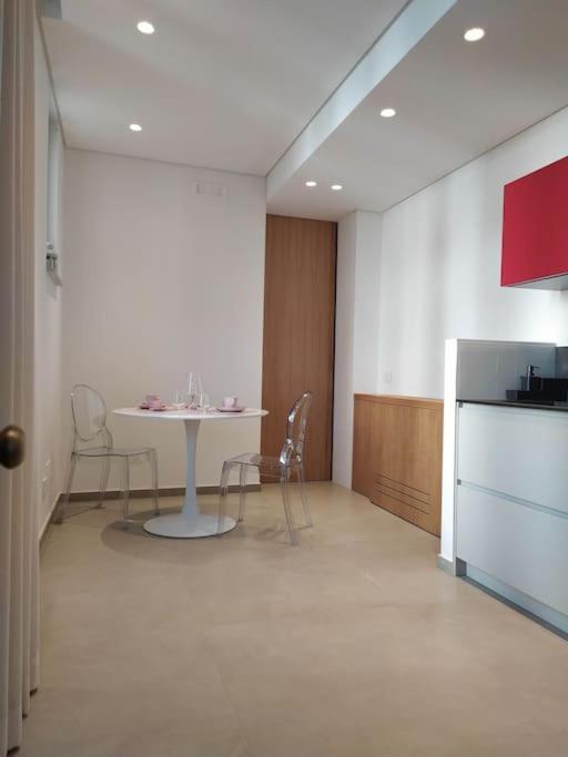 S&sh Delizioso In Centro Apartment Catania